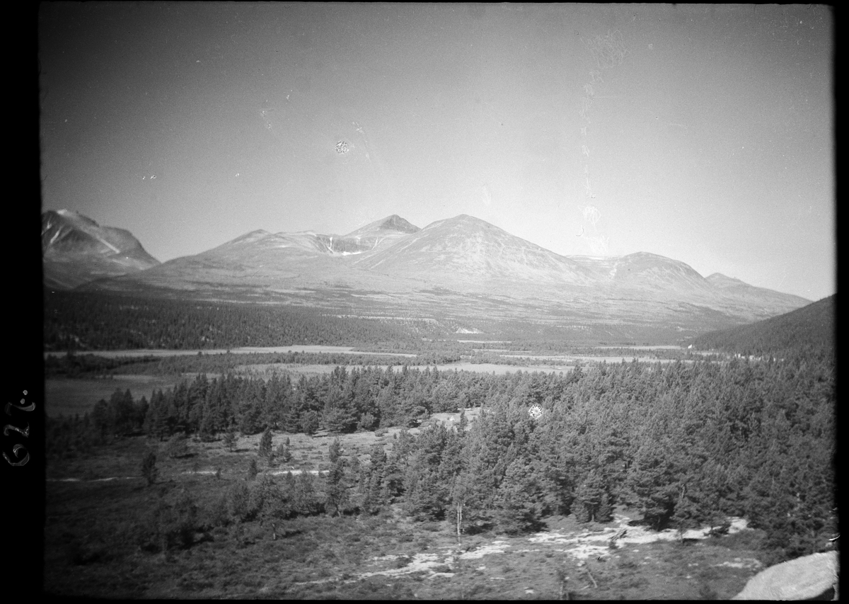 Karl Andreas Diesen, Rondane, Atna.