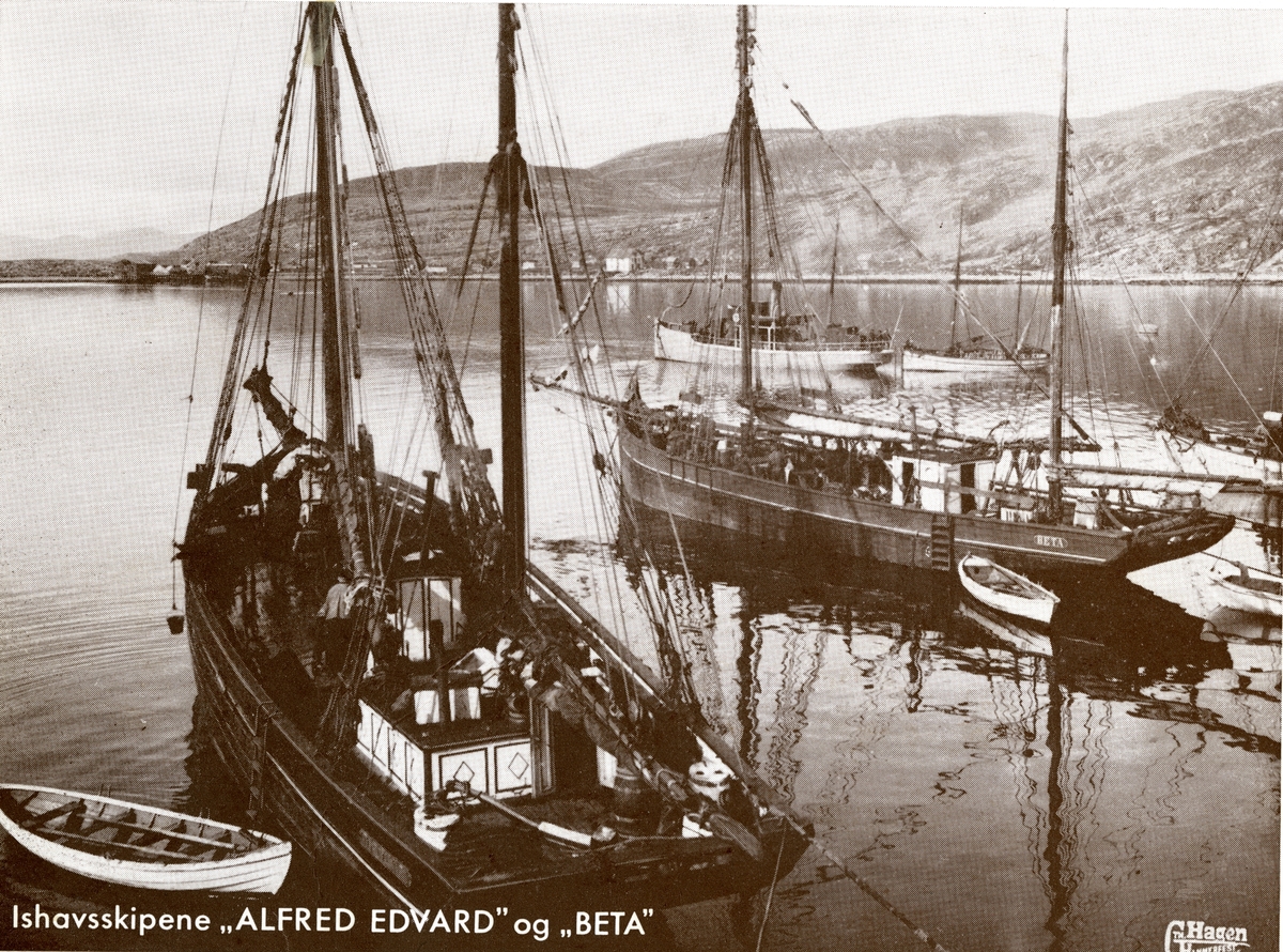 Unknown artist, Kutter 'Alfred Edward' (b.1879, Hammerfest, Norge) og kutter 'Beta' (b.1880, Kristiansund, Norge)