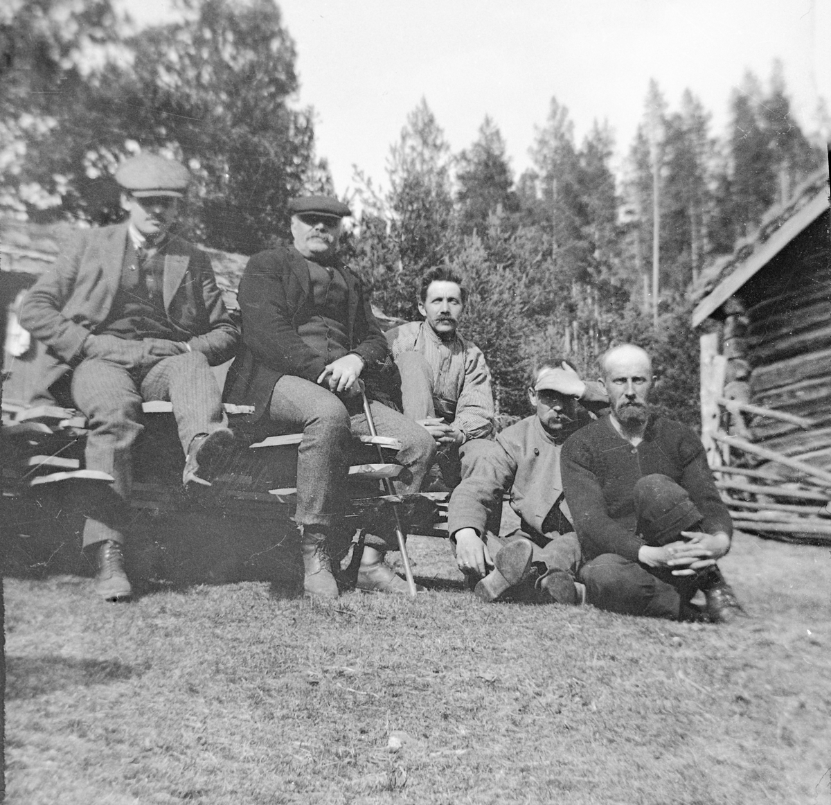 Anders O. Sørhuus, Fem staute karer