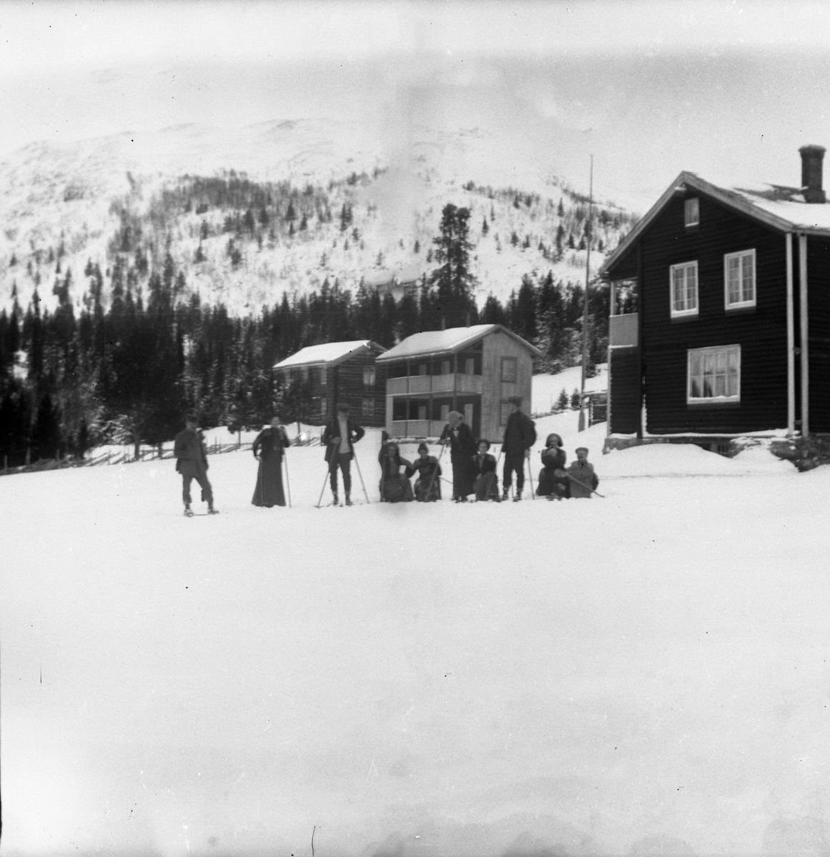 Anders O. Sørhuus, Skiturister på Tronsvangen