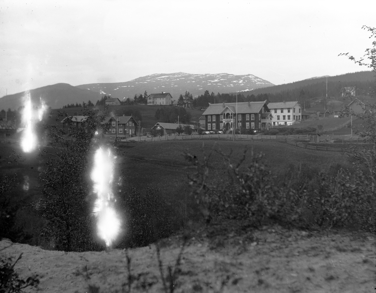Anders O. Sørhuus, Dæhlies hotell