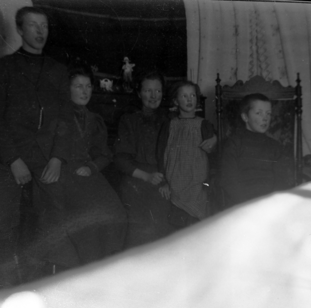 Anders O. Sørhuus, Steimofolk