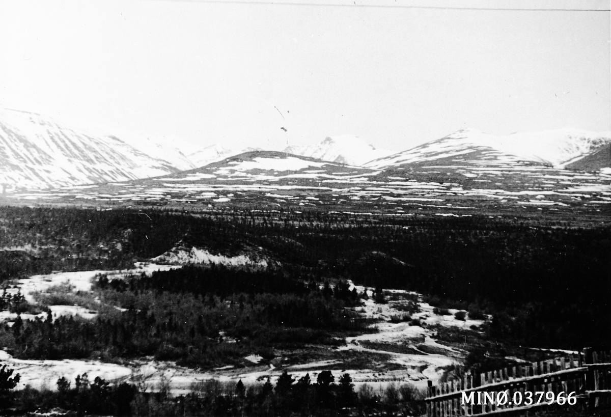 Oddvar Dobloug, Natur og landskap