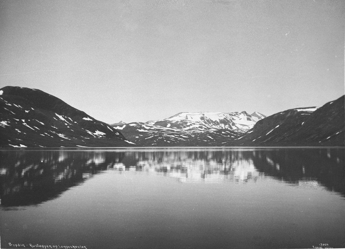Anders Beer Wilse, Prot: Bygdin med Rusteggen og Langeskavlen 10/7 1910