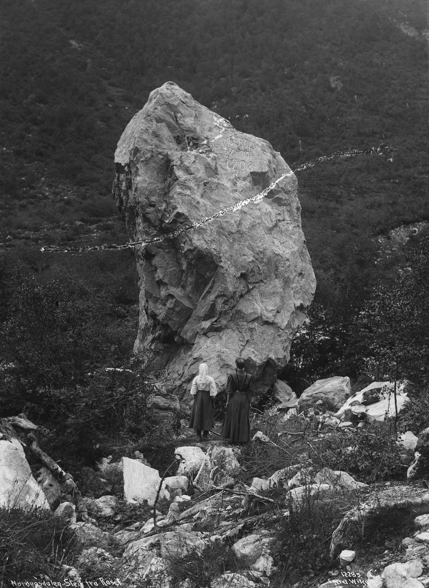 Anders Beer Wilse, Prot: Norangsdal med Stor Sten Ganger Rolf 1910