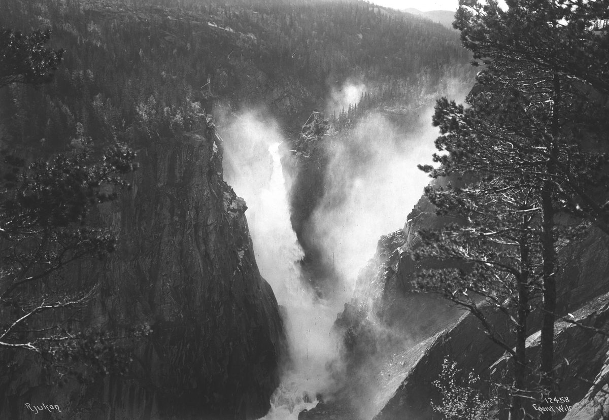Anders Beer Wilse, Prot: Rjukan