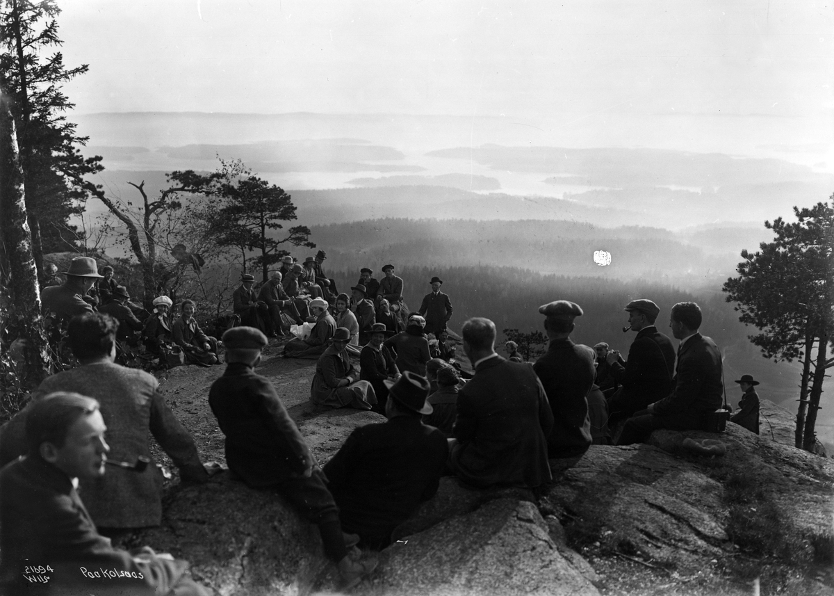 Anders Beer Wilse, Prot: Foreningen Friluftsliv og Kropskultur Konv: Paa Kolsaas, udover fjorden