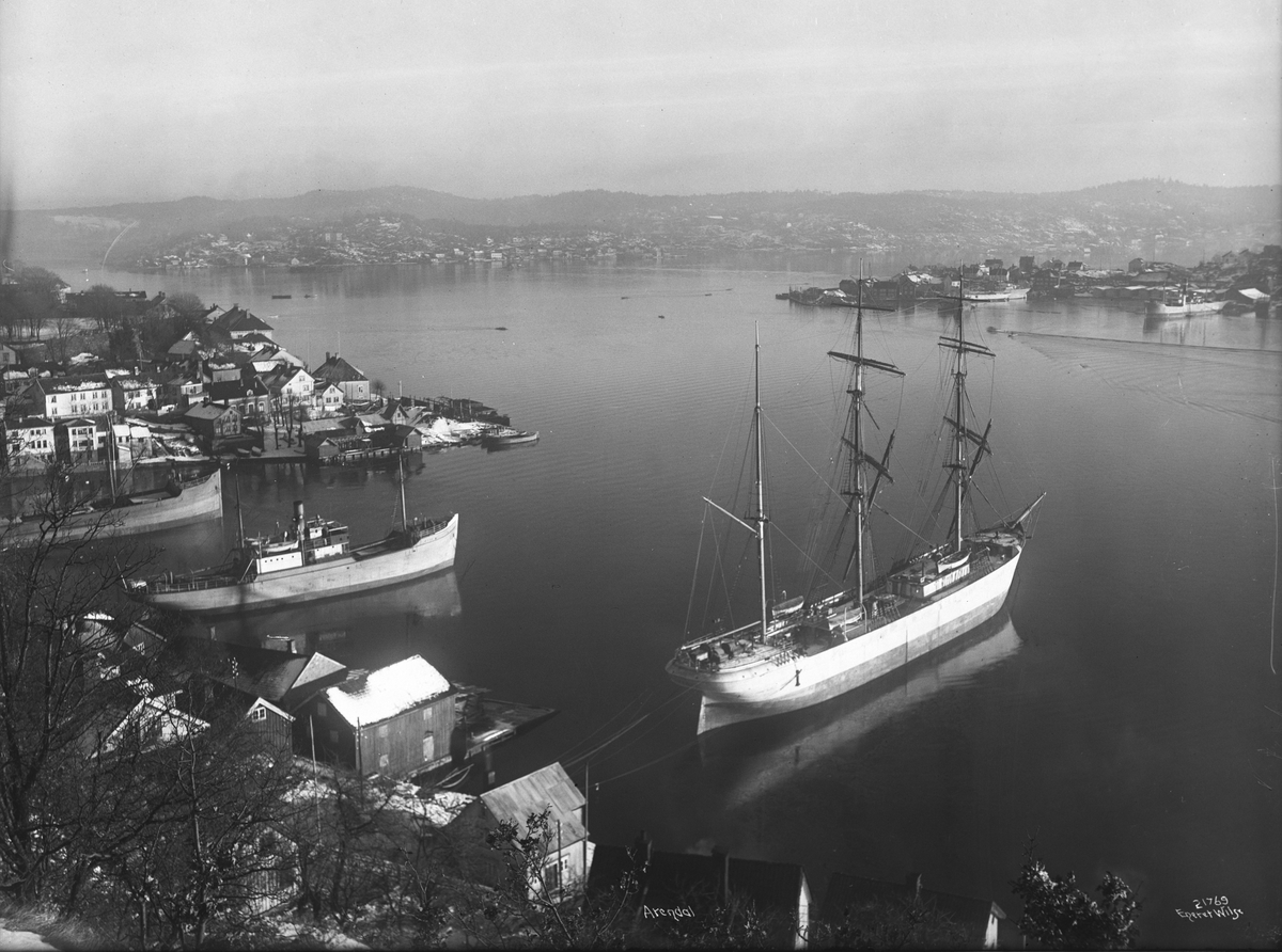 Anders Beer Wilse, Prot: Arendal udsigt mot Hisøen Pan