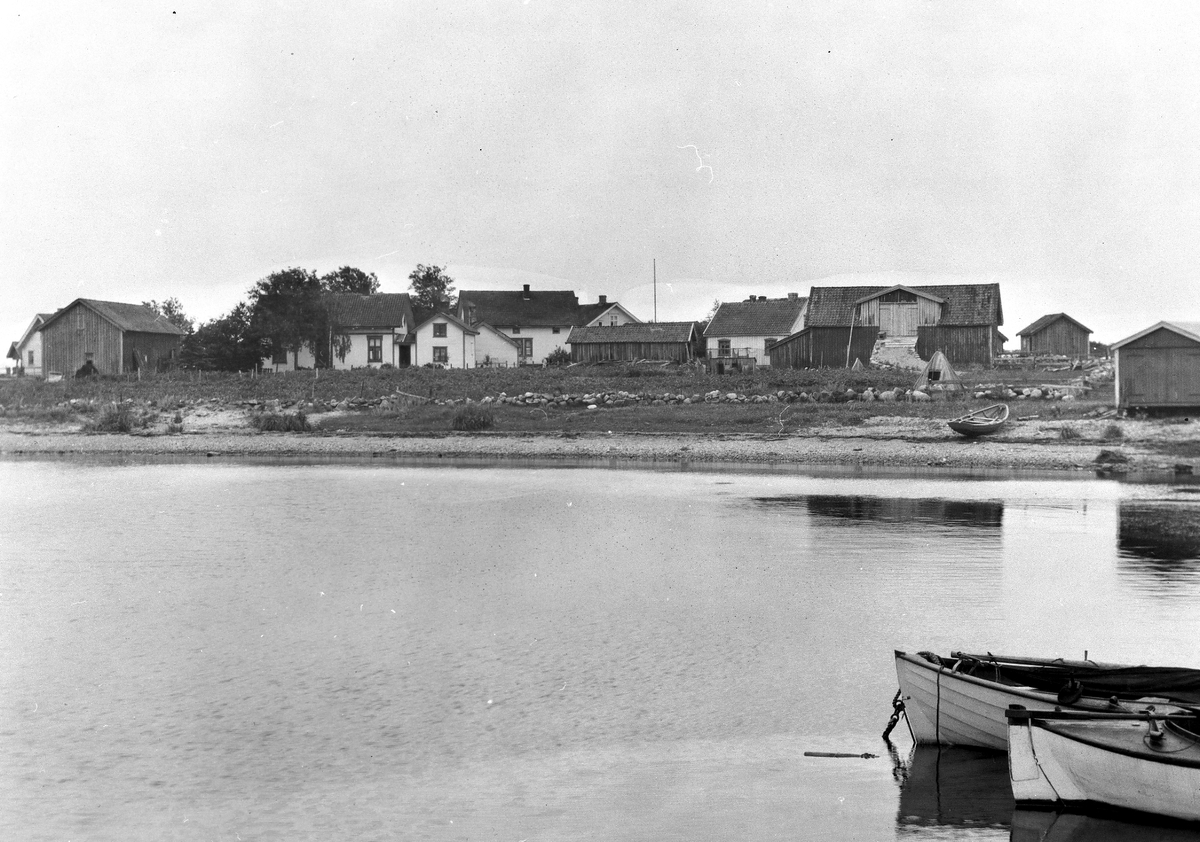 Anders Beer Wilse, Prot: Kragerø - Straaholmen, Indersiden