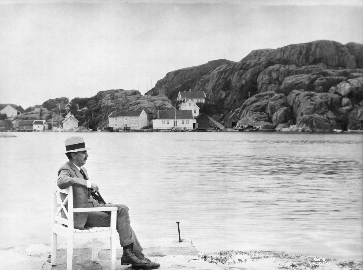 Anders Beer Wilse, Prot: Ny Hellesund - Wm. Krag paa bryggen