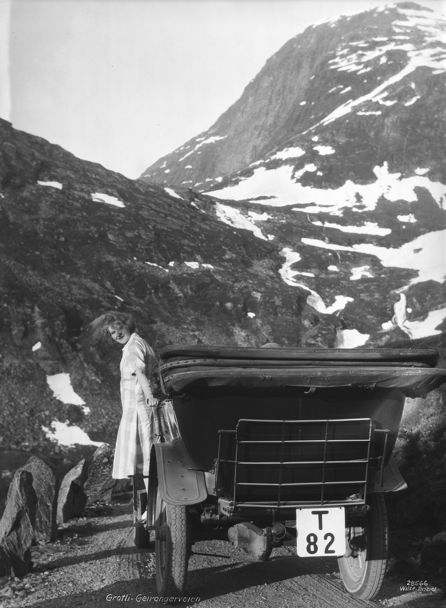Anders Beer Wilse, Prot: Vestlandsfjordene - Grotliveien med frk Mjelva