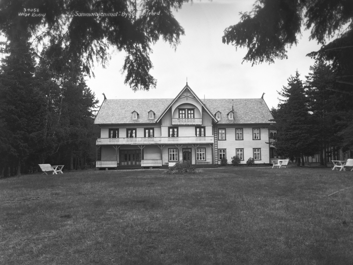 Anders Beer Wilse, Prot: Sørlandet - Sætesdal, Sommerhjemmet turisthotel