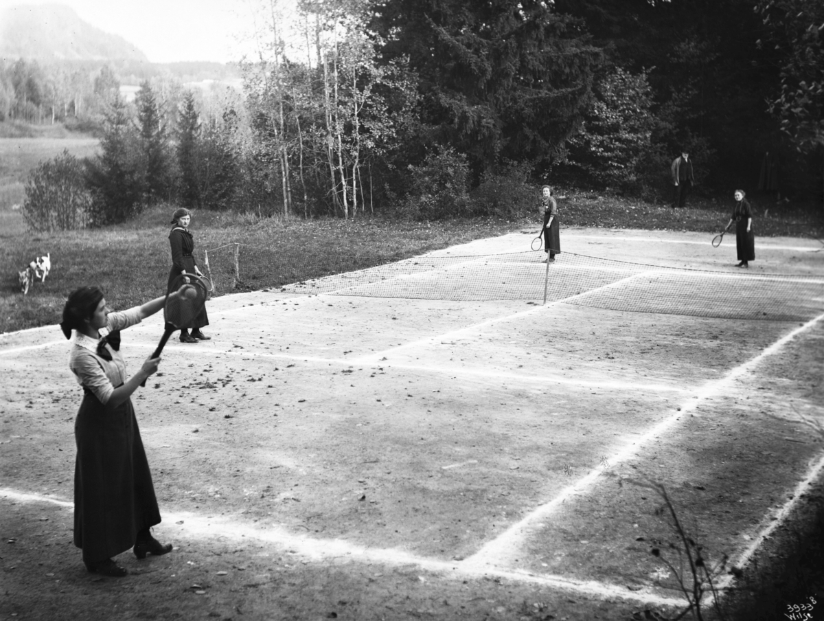 Anders Beer Wilse, Prot: Frk. Lindbeck Hansens Skole Solvang Tennis
