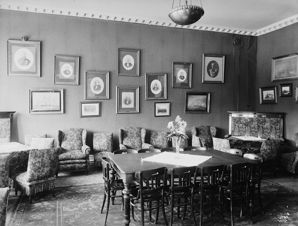 Anders Beer Wilse, Konv: Central hotel, Salong