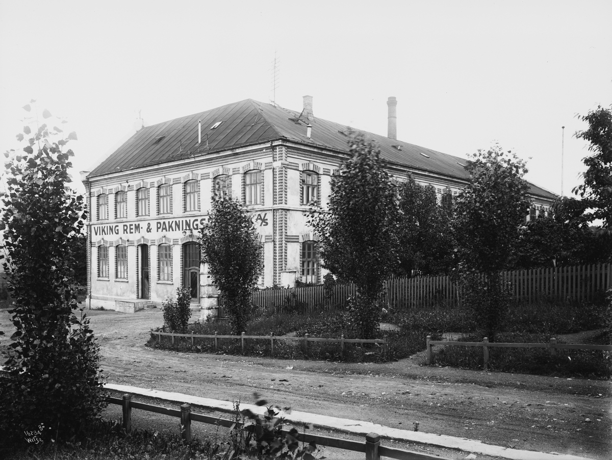 Anders Beer Wilse, Konv: Viking remfabrik