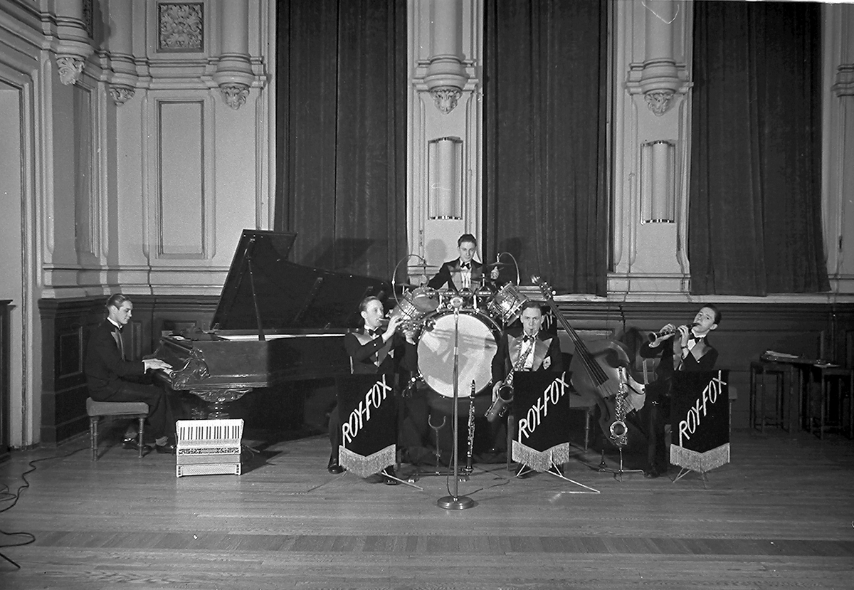 Anders Beer Wilse, Prot: Roy Fox jassband 9/12