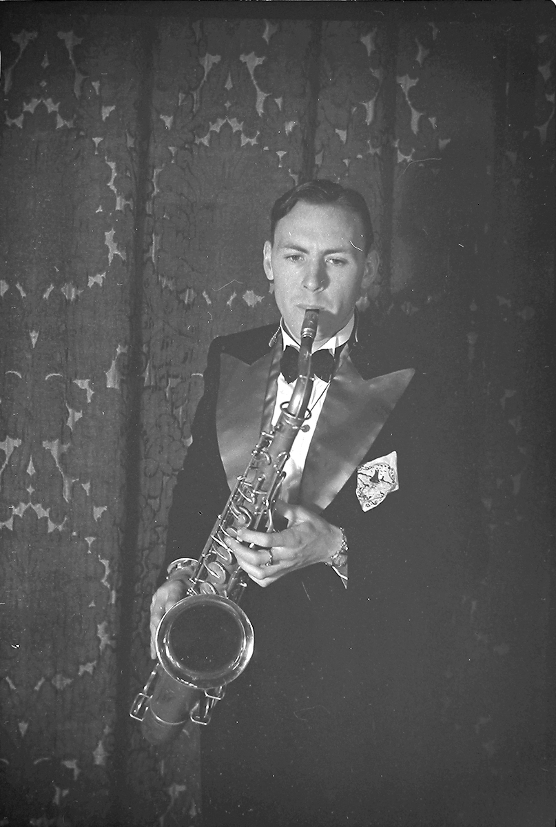 Anders Beer Wilse, Prot: Roy Fox jassband 9/12