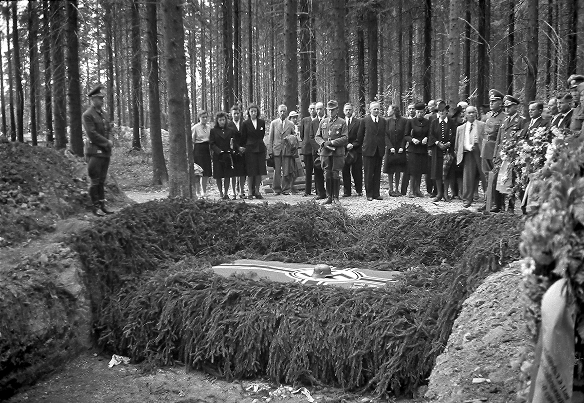 Anders Beer Wilse, Prot: protokoll finnes ikke Konv: I.G. Farbenindustri Tyske kirkegård