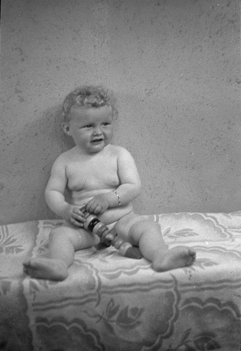 Anders Beer Wilse, Prot: protokoll finnes ikke Register: Andersen (Nerliens kjemiske) Leica barn 1944