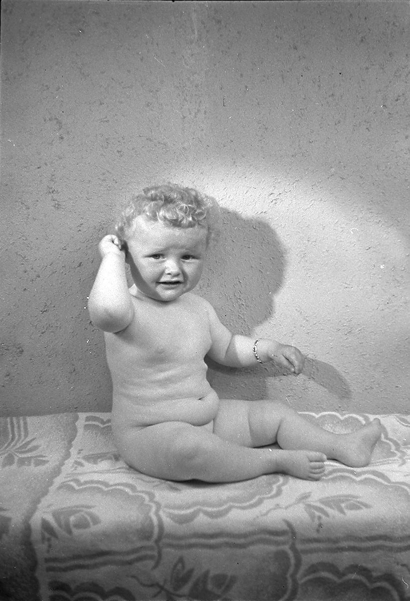 Anders Beer Wilse, Prot: protokoll finnes ikke Register: Andersen (Nerliens kjemiske) Leica barn 1944