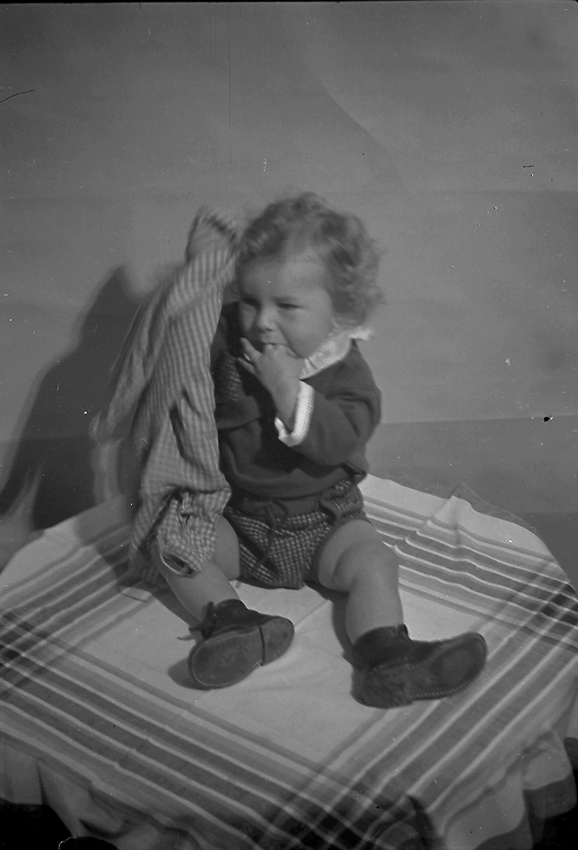 Anders Beer Wilse, Prot: protokoll finnes ikke Register: Churserong Aamot barn leica