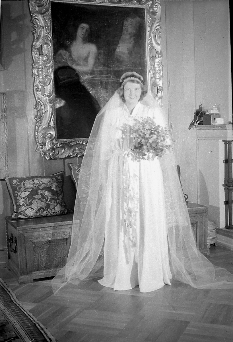 Anders Beer Wilse, Prot: protokoll finnes ikke Register: Qvale fru Leica 1946