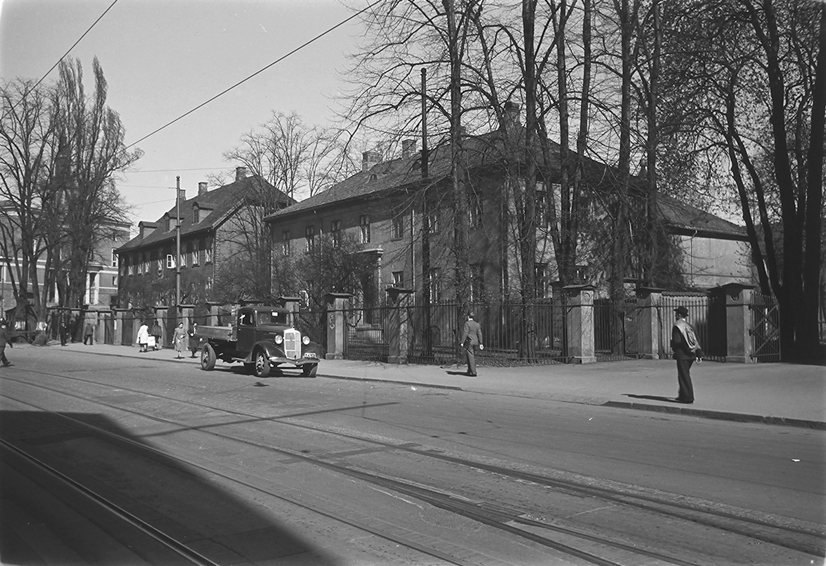Anders Beer Wilse, Prot: Akersgaten - Födsel