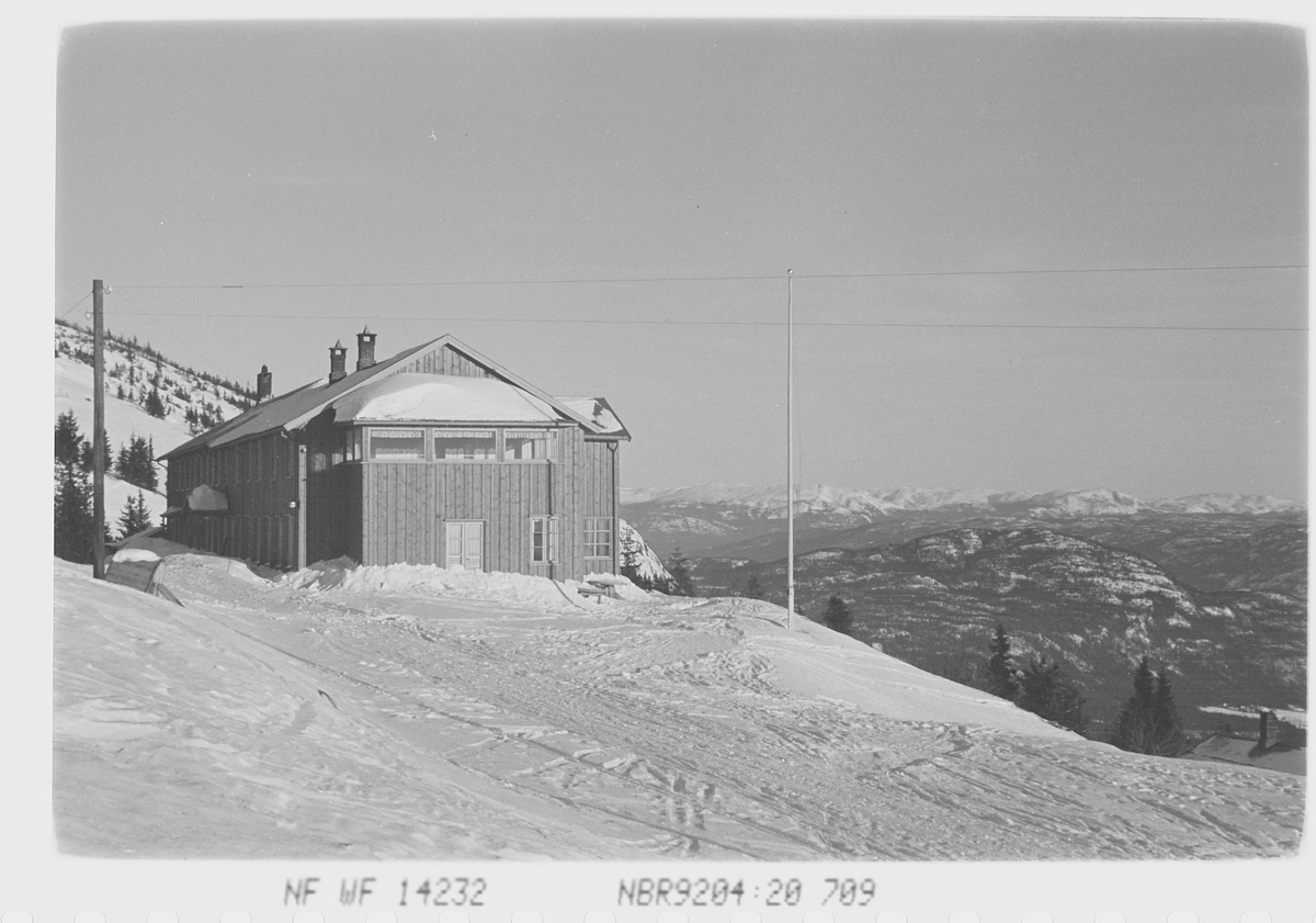 Anders Beer Wilse, Prot: Utsikt fra Fjellhvil Hotel