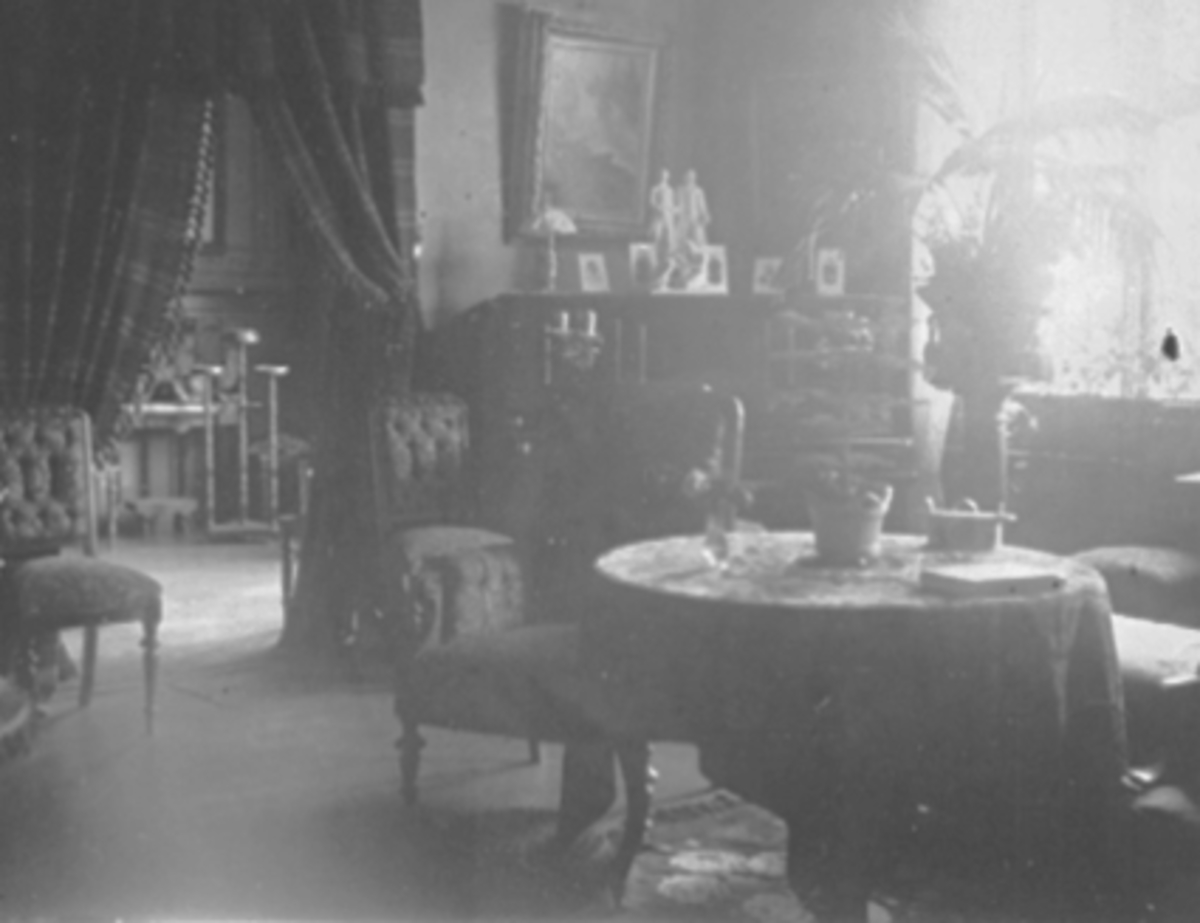 Anno Domkirkeodden, INTERIØR, CARL BORCHREVINKS BOLIG, STUE, TORGGATA 3