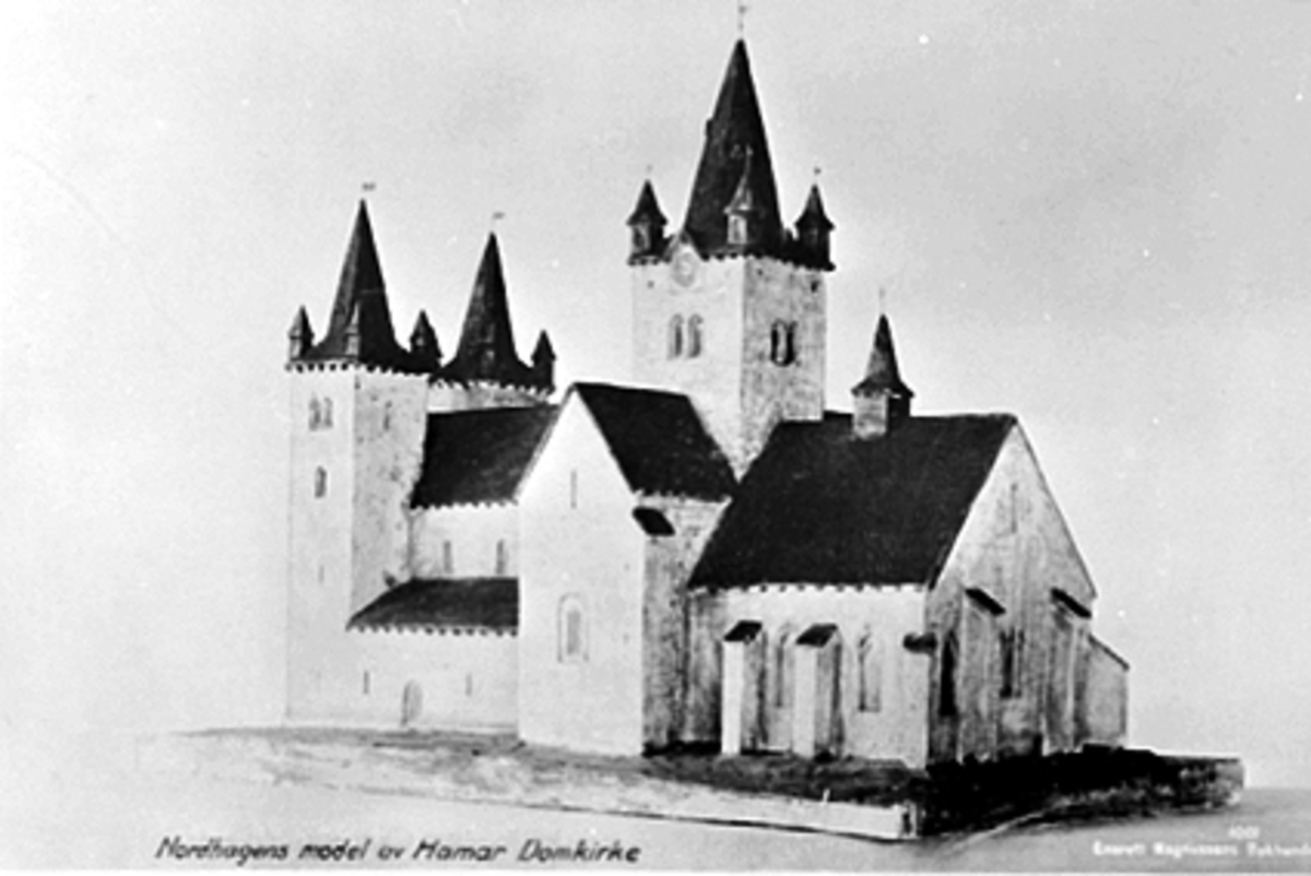 Anno Domkirkeodden, NORDHAGENS MODELL, HAMAR DOMKIRKE, HEDMARKSMUSEET OG DOMKIRKEODDEN