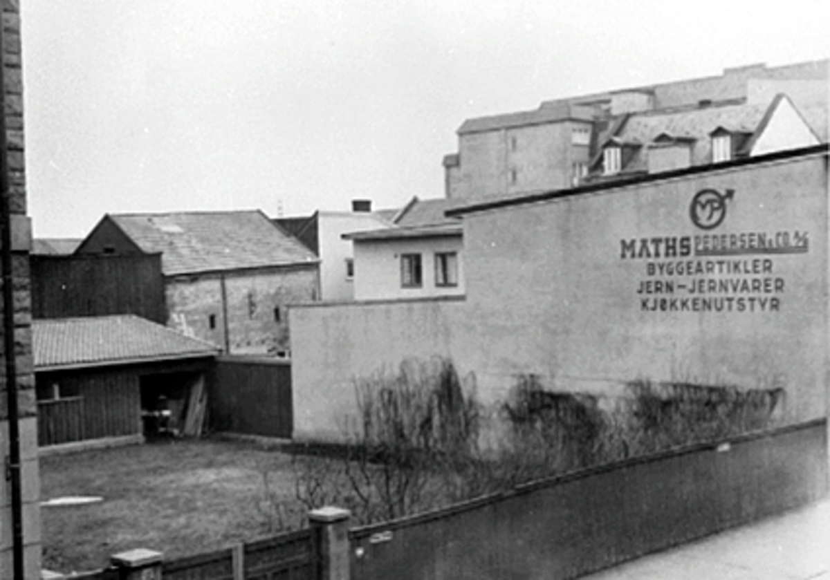 Anno Domkirkeodden, TOMTEN MELLEM VANGS SPAREBANK OG MATS PEDERSEN & CO. A/S, TORGGATA 12