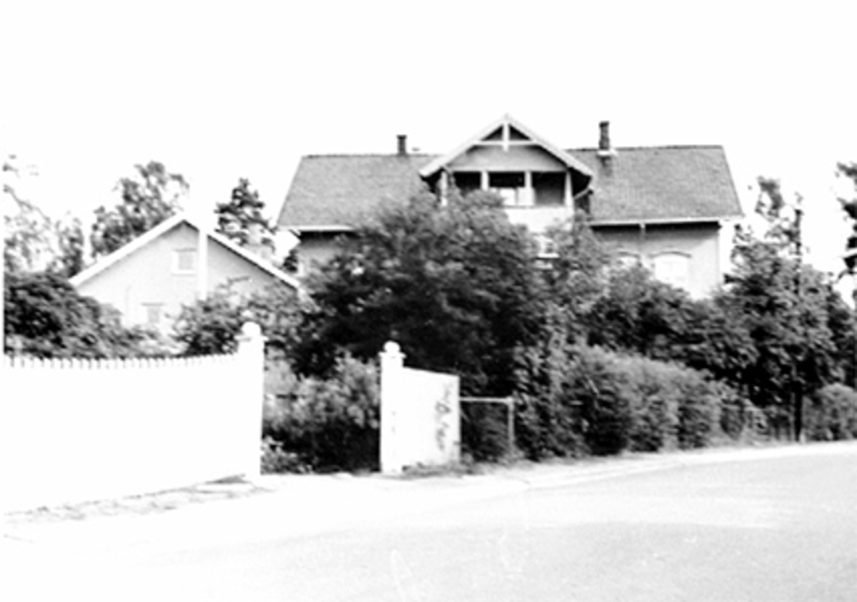 Anno Domkirkeodden, EKSTERIØR HØIENSALGATA 72, NY-SAGATUN