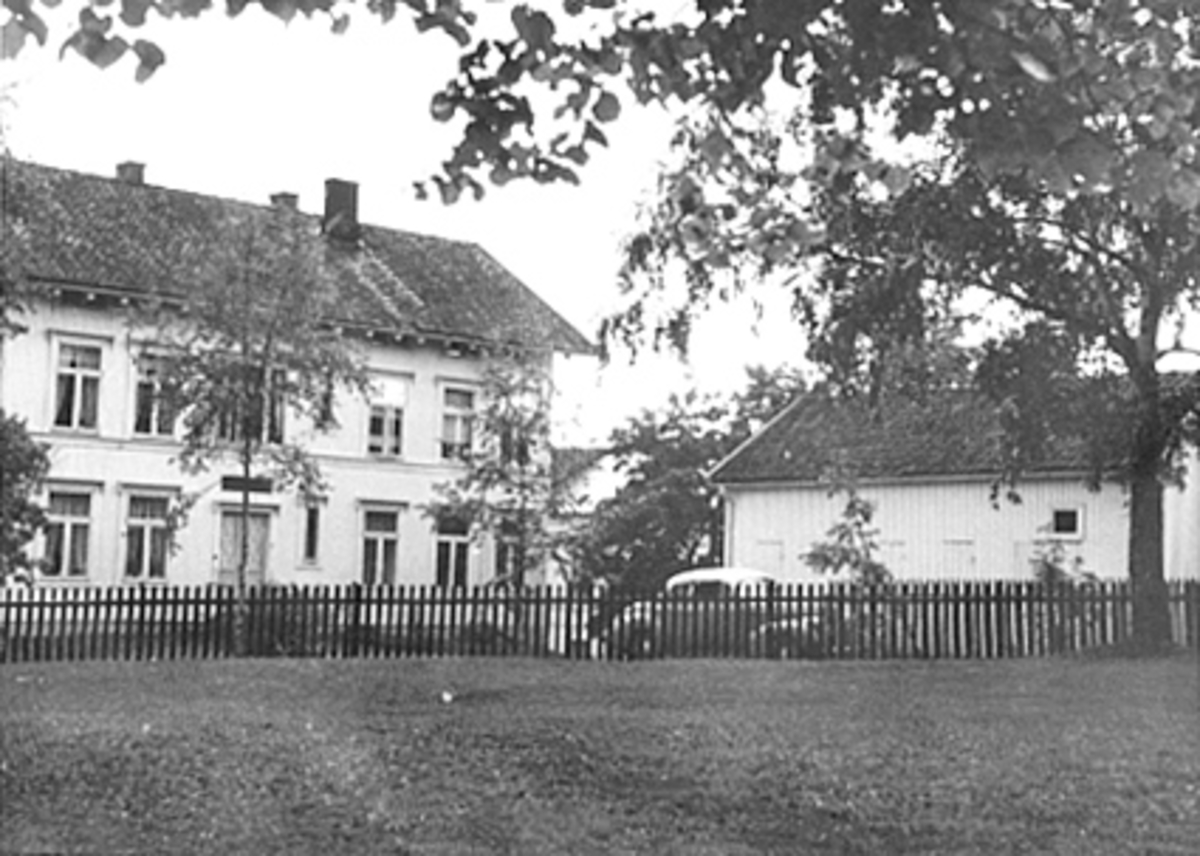 Anno Domkirkeodden, EKSTERIØR DAMEHJEMMET, KRONBORGVEGEN 4