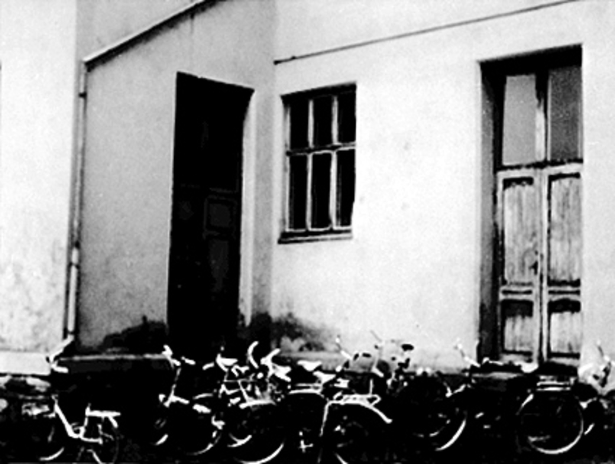 Anno Domkirkeodden, INNGANGEN, GYMNASTIKKBYGGET, HAMAR KATEDRALSKOLE, KATTA