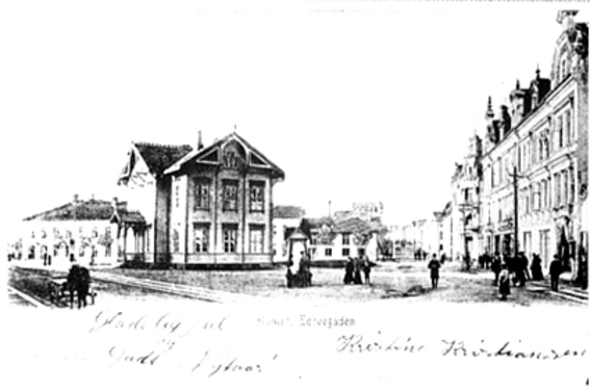 Anno Domkirkeodden, JERNBANEPLASSEN, GAMLE STASJONSBYGNING OG GRAND HOTEL