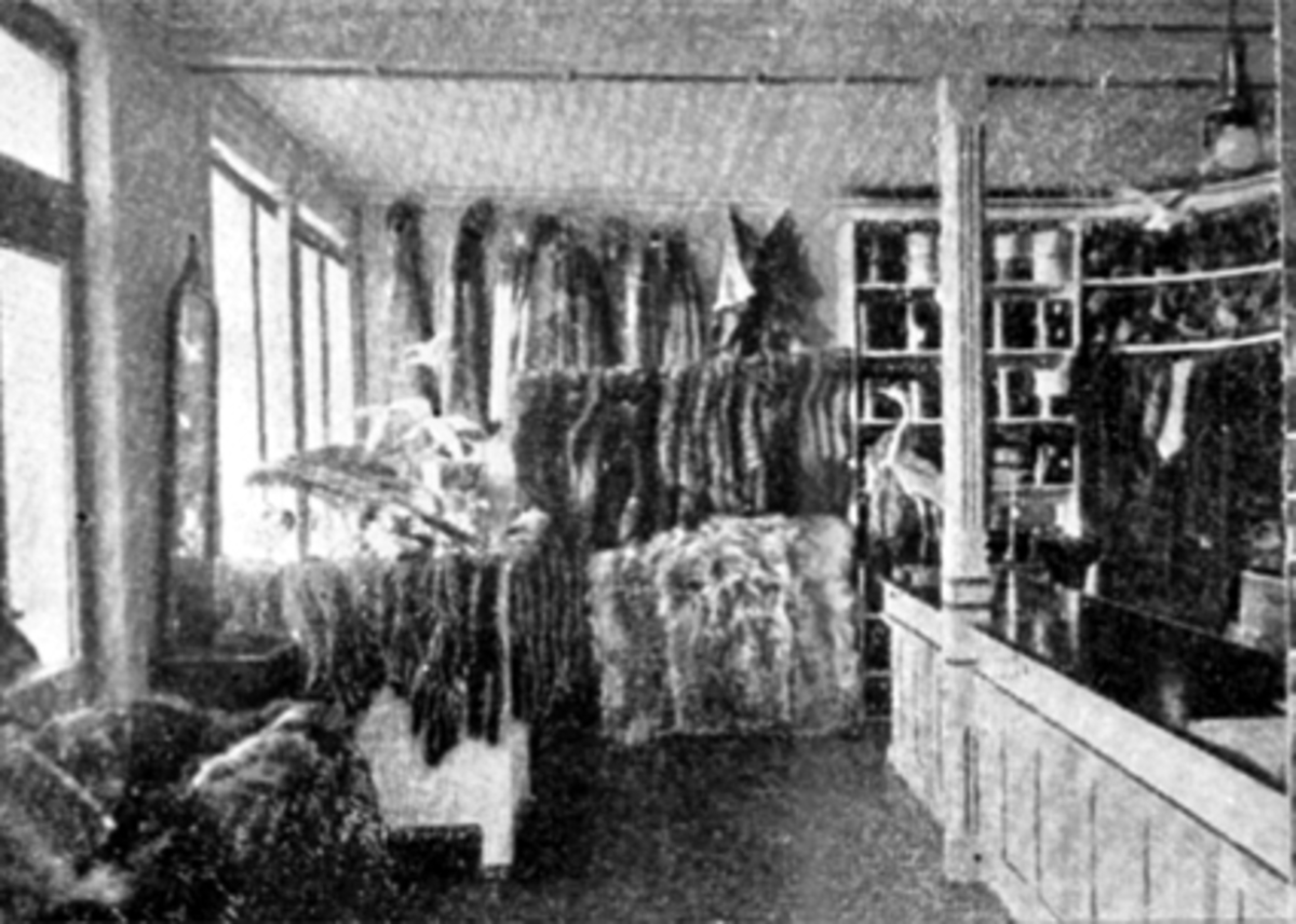 Anno Domkirkeodden, INTERIØR FORRETNINGEN TIL BUNDTMAGER A. N. JØLSTAD, STRANDGATA 71