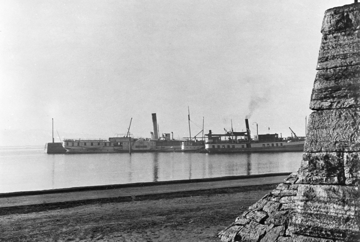 Anno Domkirkeodden, HAMAR BRYGGE, D. S. SKIBLADNER, M. S KVIK OG D. S HAMAR, MJØSBÅTER