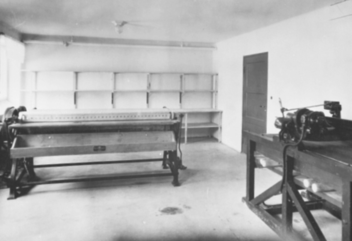 Anno Domkirkeodden, INTERIØR, VASKERIET, DAMPRULLE, KAVLERULLE, HAMAR SJUKEHUSSlik så det ut etter utbygging og modernisering i 1934.