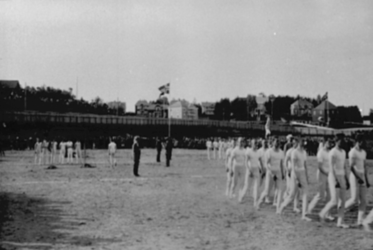 Anno Domkirkeodden, STORT TURNSTEVNE, HERRER, HAMAR STADION