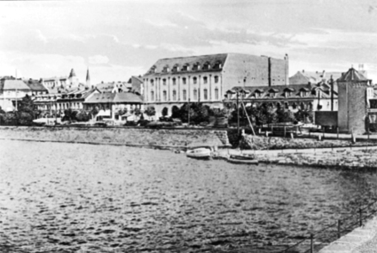 Anno Domkirkeodden, 3 FELTS BILDE, PANORAMA HAMARBUKTA