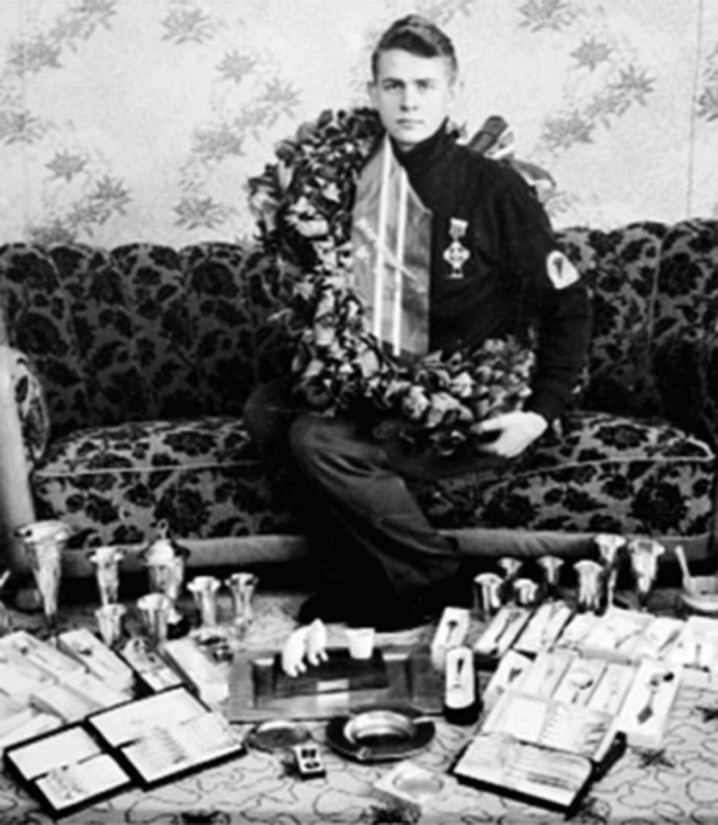 Anno Domkirkeodden, PORTRETT, EDMUND LUNDSEN NORGESM. JR. , SKØYTER, PREMIESAMLINGSe Idrett i Hamar gjennom 100 år bilde nr. 234