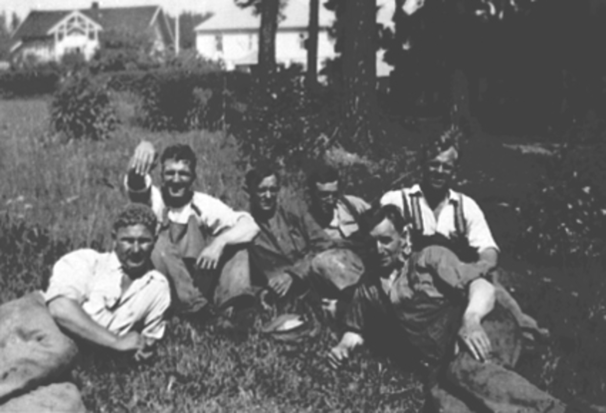 Anno Domkirkeodden, GR: 6 MENN, OPPARBEIDING, KIRKEGÅRDEN