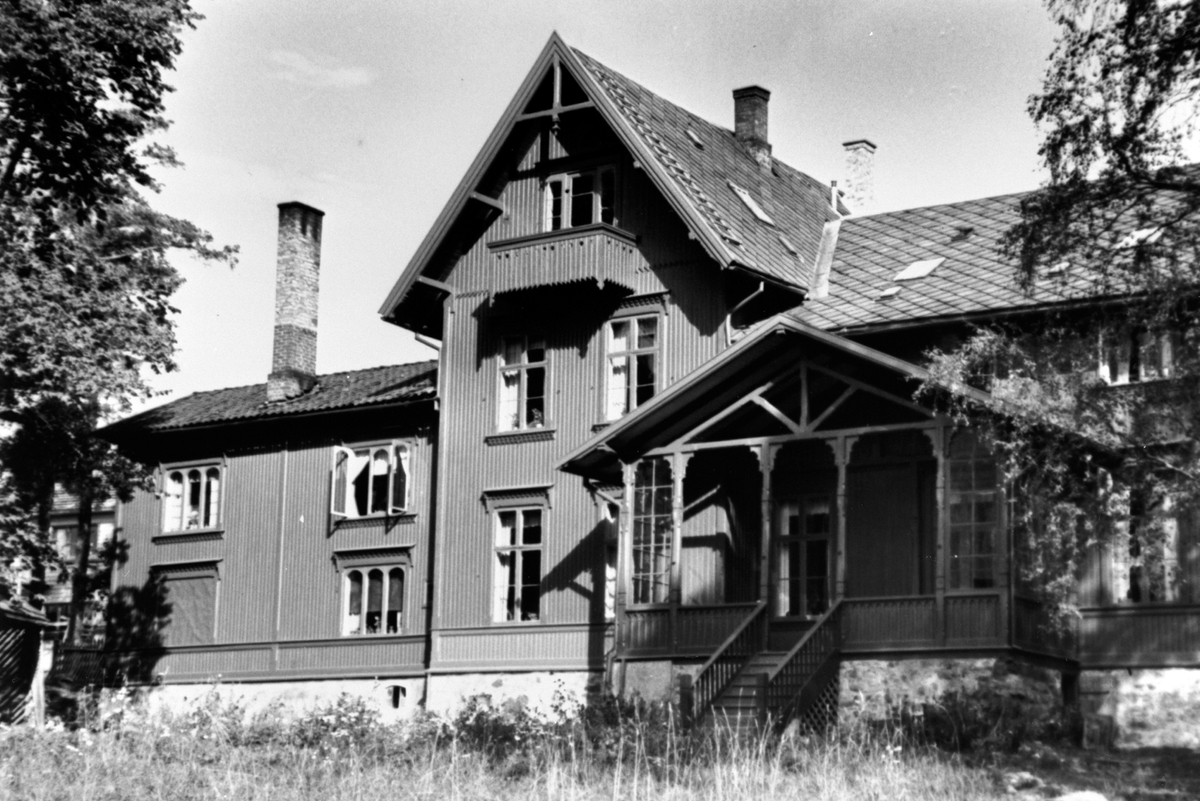 Anno Domkirkeodden, EKSTR: DØVESKOLEN, ANKERVEGEN 11