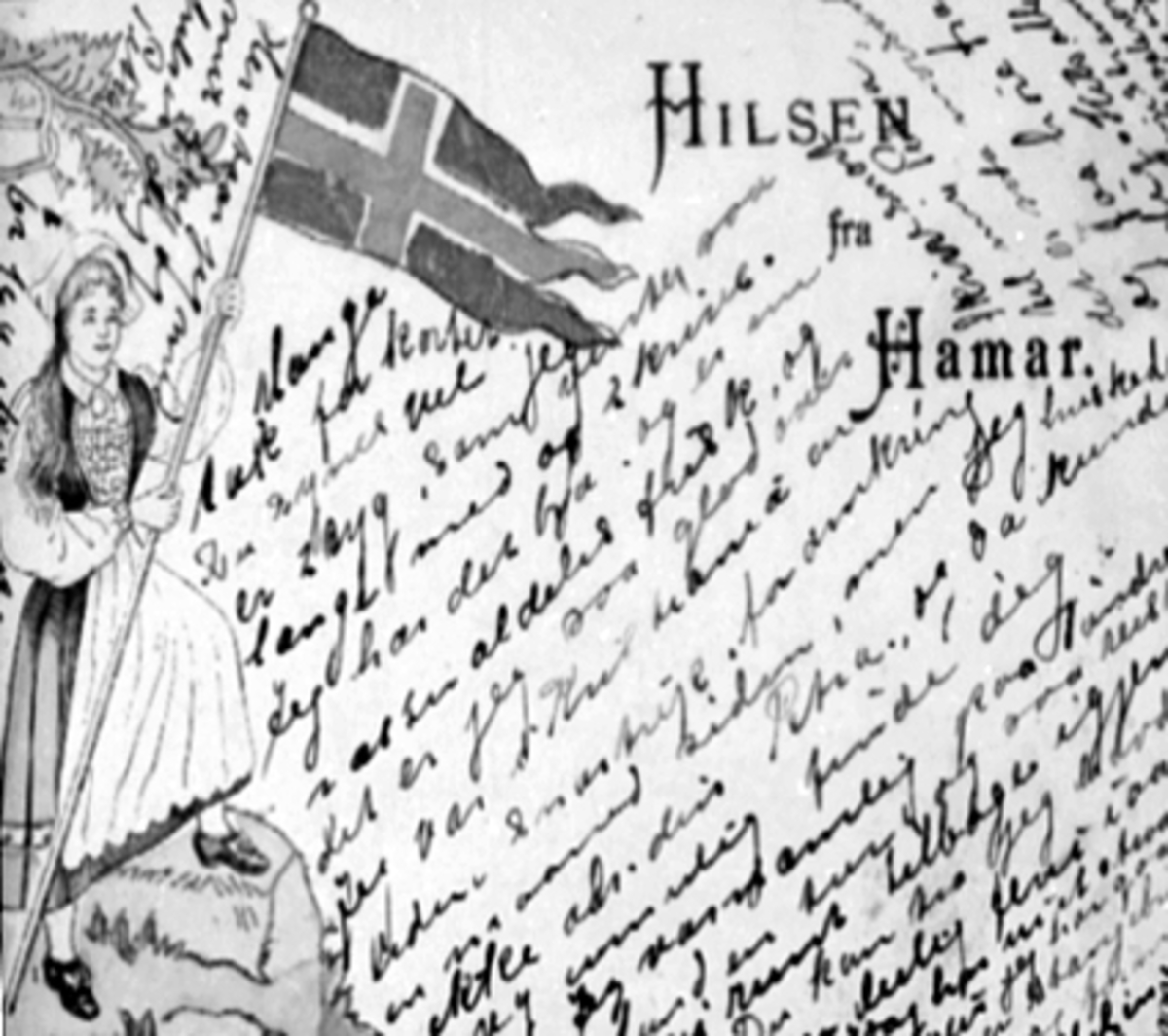 Anno Domkirkeodden, POSTKORT MED TEGNET HILSEN FRA HAMAR, DAME I FOLKEDRAKT OG DET NORSKE FLAGG