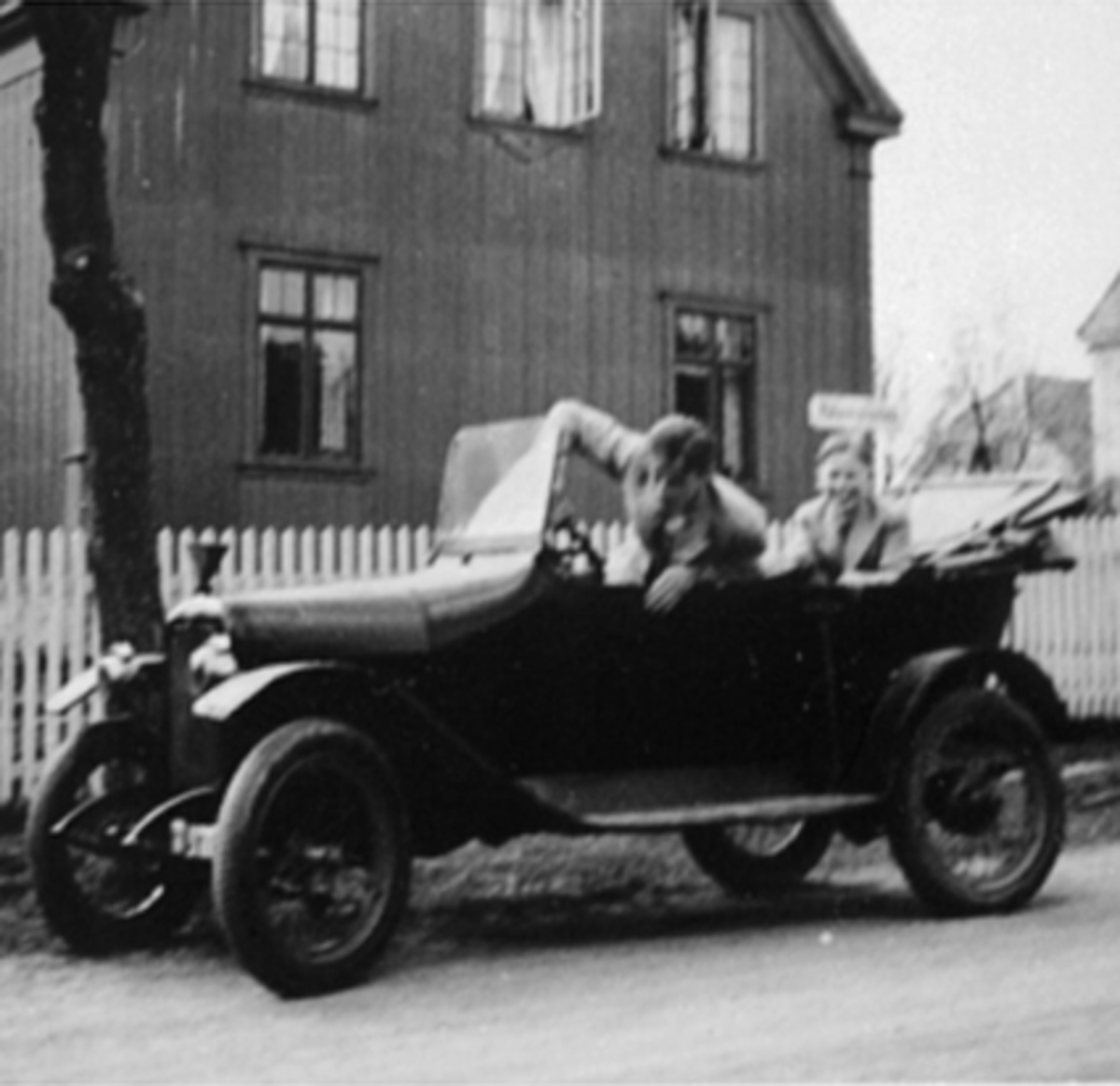 Anno Domkirkeodden, BIL, ODD STEEN, ODD GRANRUD