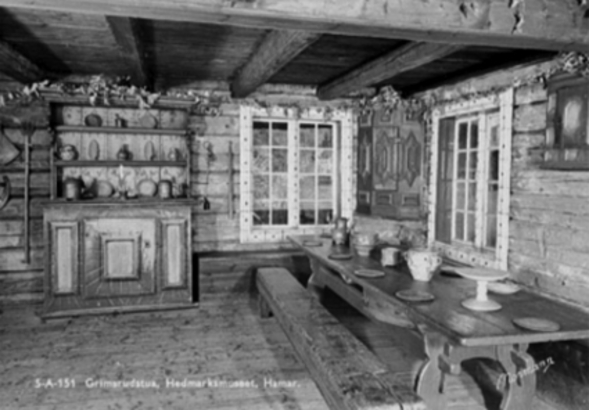 Anno Domkirkeodden, INTERIØR:GRIMSRUDBYGNINGEN, HDH. 14. HEDMARKSMUSEET OG DOMKIRKEODDEN
