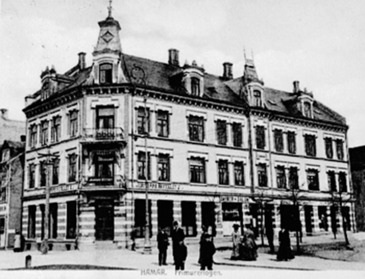 Anno Domkirkeodden, PARKGATA 12, JERNBANEHOTELLET, VANGS SPAREBANK