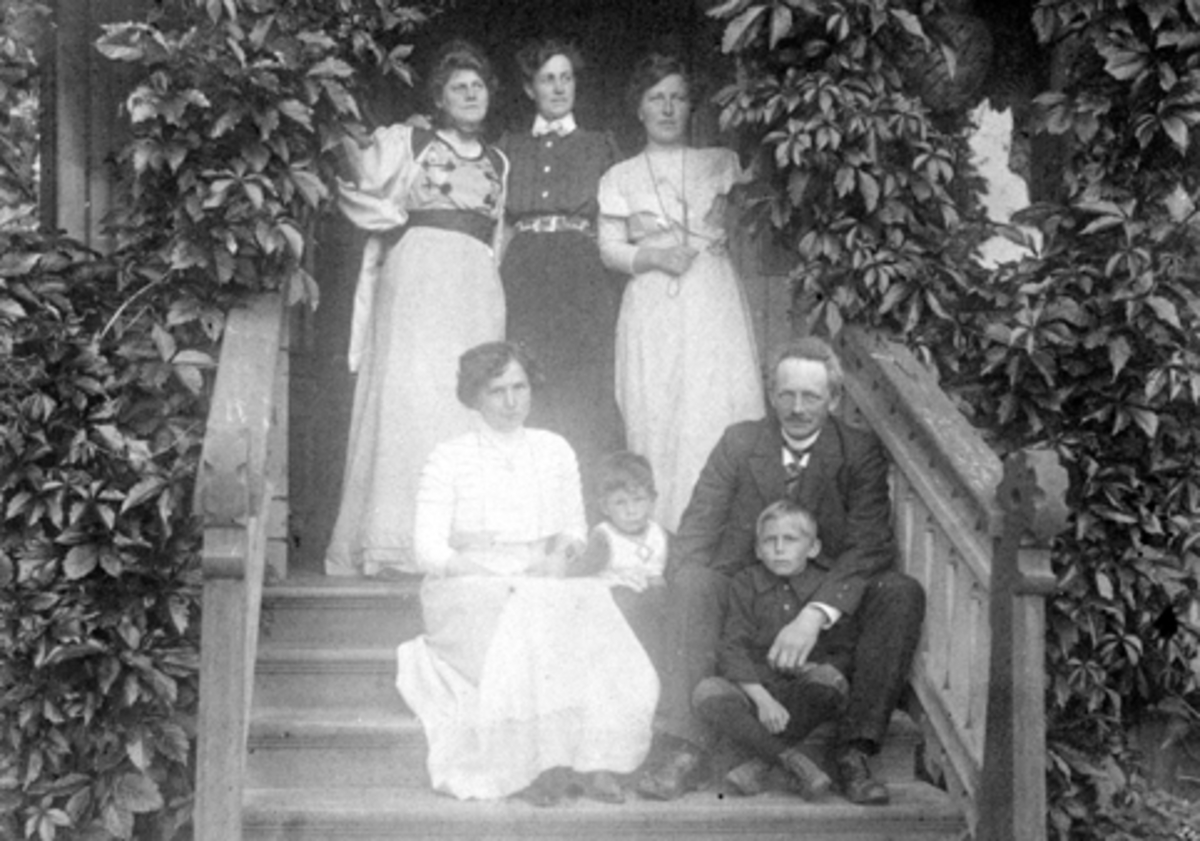 Anno Domkirkeodden, MARIA OG FRANZ BERG, MARIT OG JENS STEEN M/FAMILIE