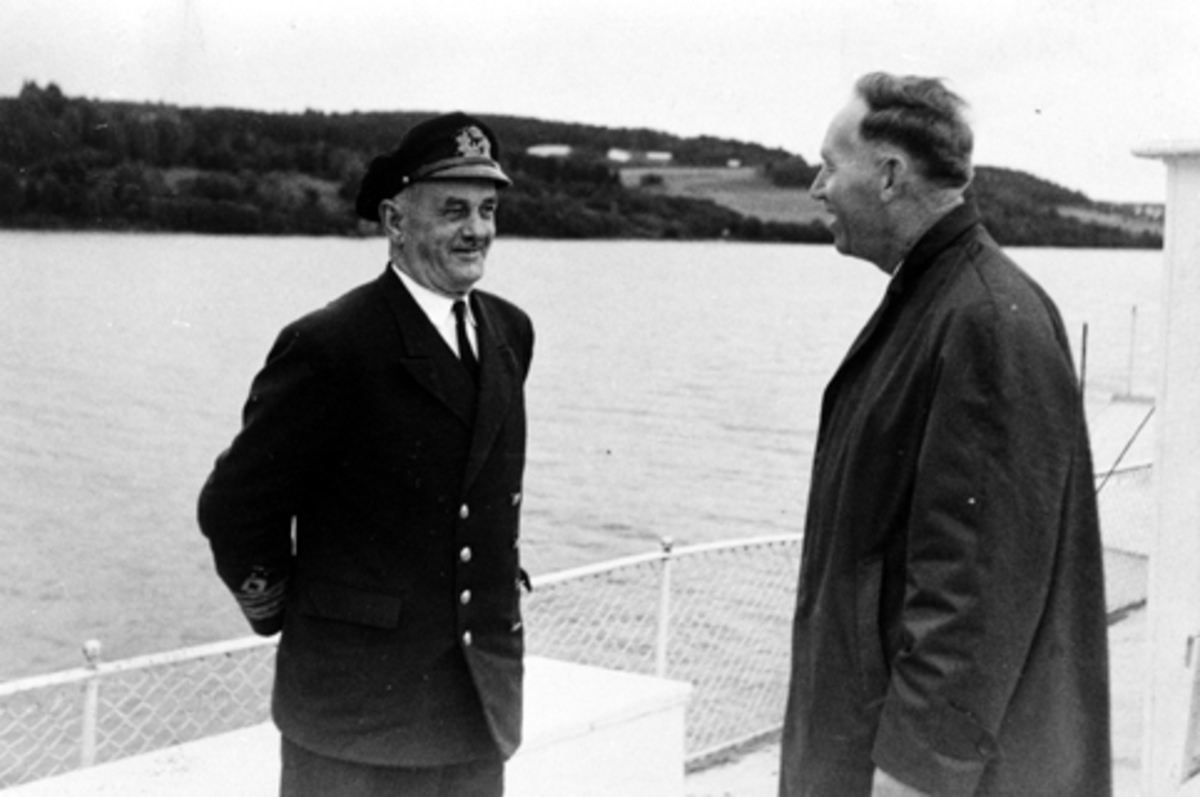 Anno Domkirkeodden, SKIBLADNER 109 ÅRS DAG 2. AUGUST 1965. KAPTEIN HAUKLAND. MJØSBÅT.