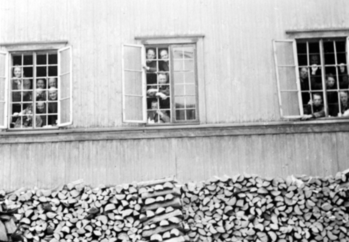Anno Domkirkeodden, HAMAR POLITIKAMMER, ARRESTERTE LÆRERE FRA HEDMARK UNDER KRIGEN, 21. MARS 1942.